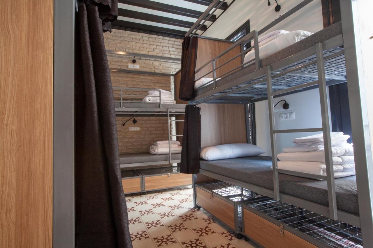 Hostel Ibarra By Bossh! Hotels 塞维利亚 外观 照片