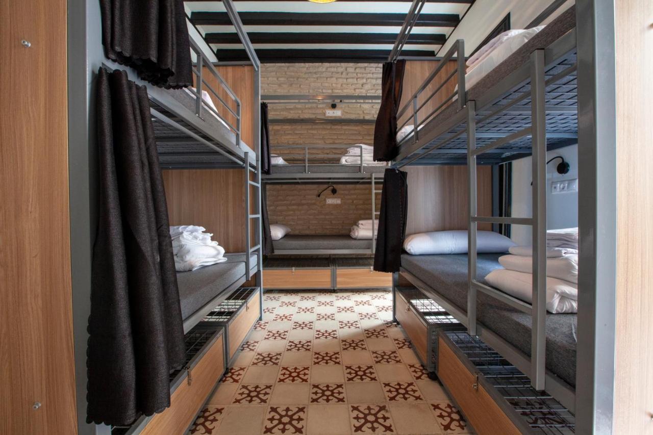 Hostel Ibarra By Bossh! Hotels 塞维利亚 外观 照片